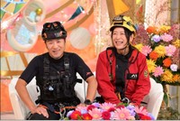 渓谷探検家の夫（左）と洞窟探検家の妻＝「新婚さんいらっしゃい！」1月11日放送回よりⓒABCテレビ