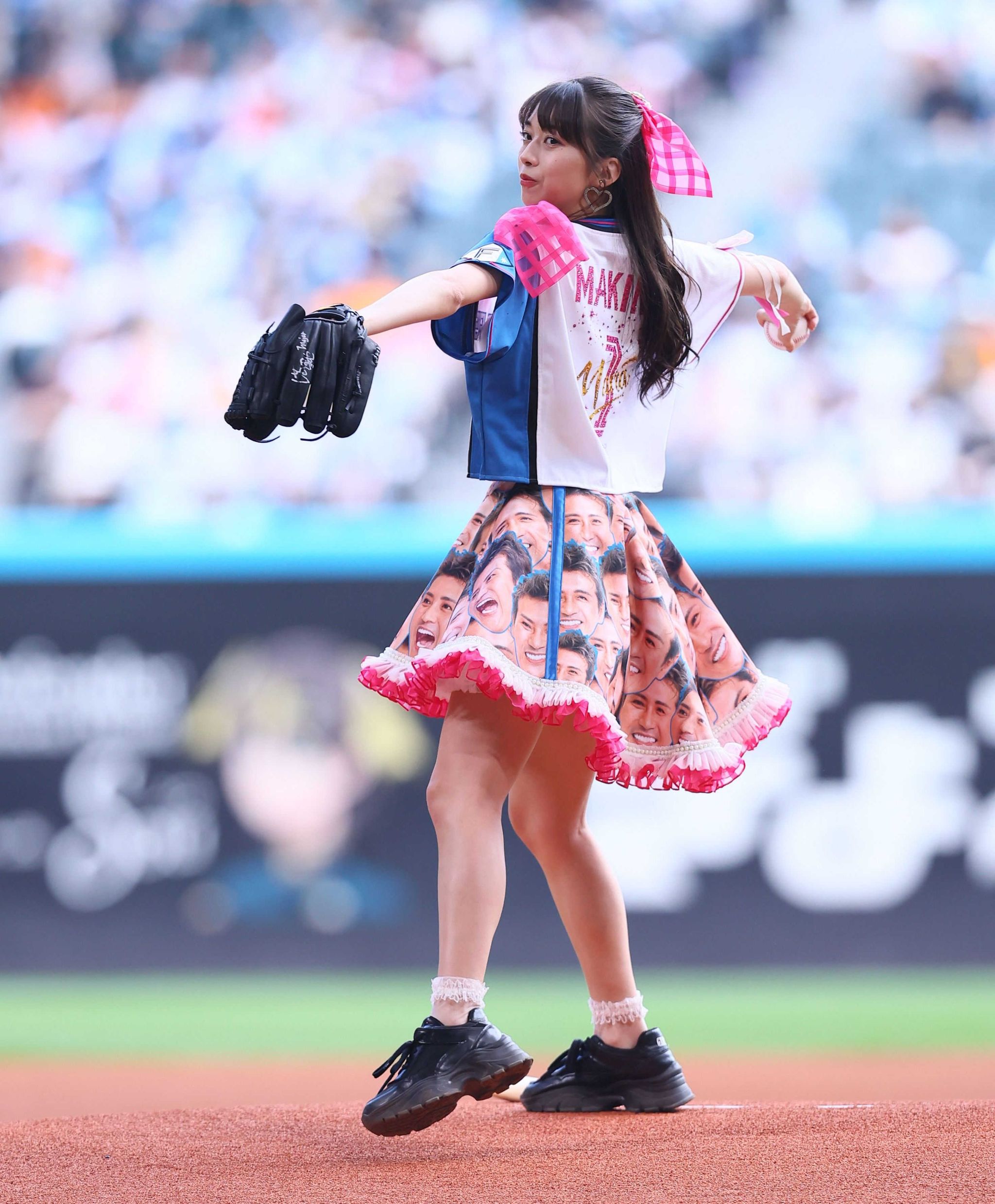 牧野真莉愛、モー娘。ラスト登板【2017～26年、始球式ショット一覧