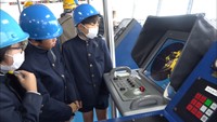 船に興味を…船員を育てる海洋実習船を小学生が見学　香川・小豆島