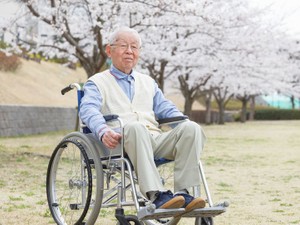 認知症の親との家族信託契約は可能？判断能力の有無を見極めて