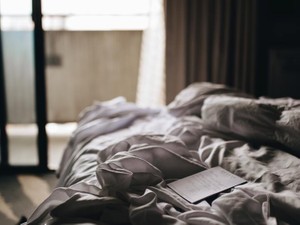 良い匂いがする先輩の性欲のはけ口だった。「この女」と言われた私は