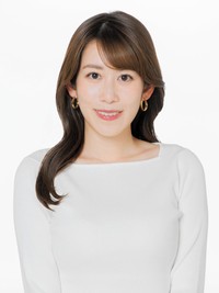 　中川安奈アナウンサー