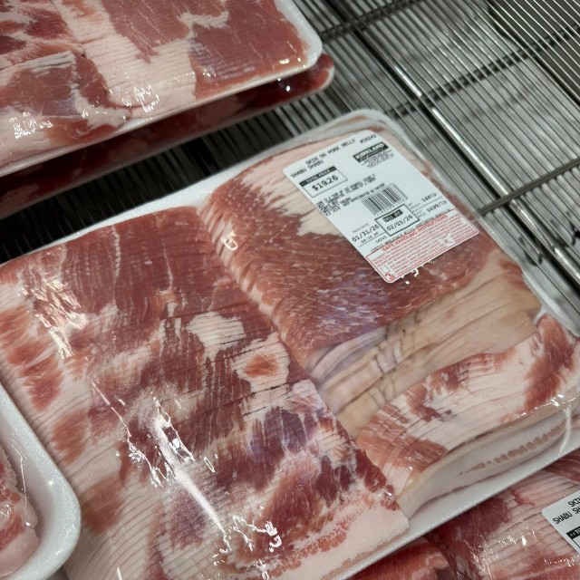 こちらがアメリカで売られていた薄切り肉（パジメさん提供）