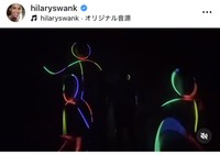 ヒラリー・スワンクのインスタグラム＠hilaryswankより