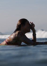 白波瀬海来のフォトエッセイ「Kai-La〜海からの贈り物〜」（Water社）より