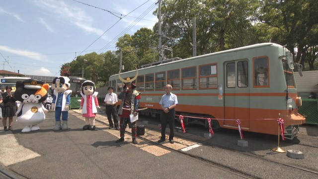 岡山市で「路面電車まつり」　運転体験が人気
