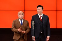 「第九回 上方漫才協会大賞」で劇場賞を受賞したギャロップ・林健（左）と毛利大亮