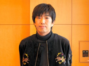 乗代雄介さん新刊「旅する練習」インタビュー　川沿い歩いた６日間、日時そのまま小説に
