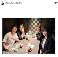 フリーアナウンサー清水健さんの公式インスタグラムから