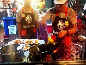 日本を飛び出し、タイで働くという選択肢