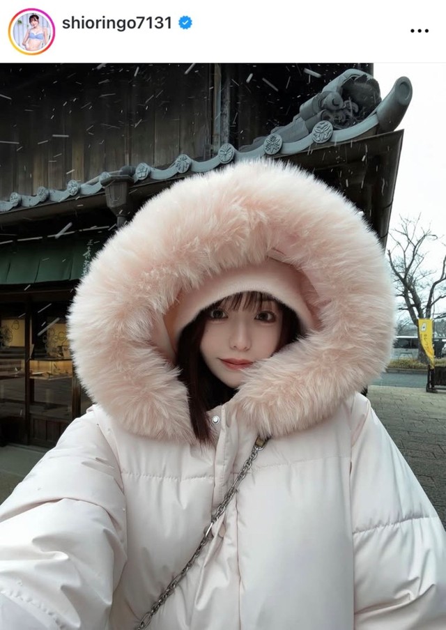 仲根詩織インスタグラム(＠shioringo7131)より