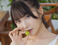 伊織芽衣写真集【オールアザー版】 先行カット　(C)KADOKAWA　　PHOTO/田中智久