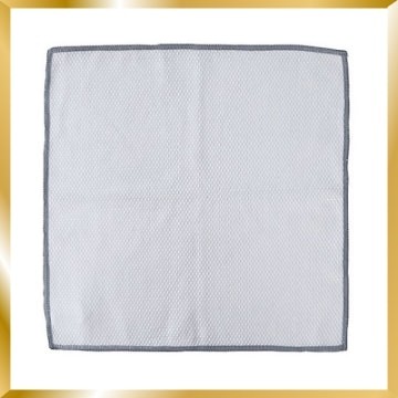 お掃除アイテム部門／リビング掃除編3位：マーナ ガラス・鏡ピカッとクロス（提供画像）