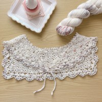 毛糸で編んだ付け襟／投稿主さん提供