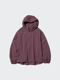 ポケッタブルUVカットパーカ_NANODESIGN（提供写真）