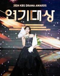 イム・スヒャンの公式インスタグラム@hellopapa11より イム・スヒャンはドラマ「美女と純情男」で「KBS演技大賞」のベストカップル賞と女性最優秀賞を受賞した