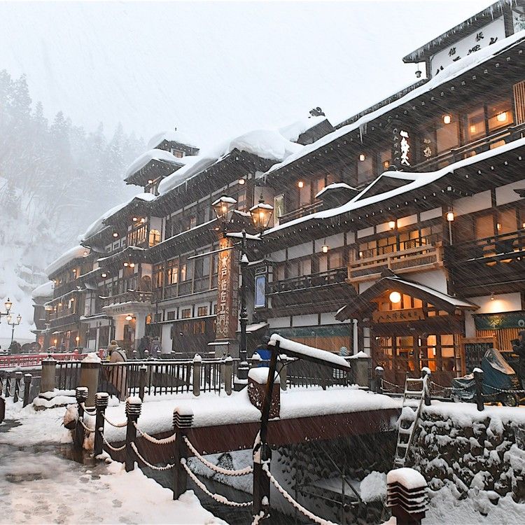 圧巻の人形絵巻を撮影できる、ホテル雅叙園東京「百段階段」のひな祭り