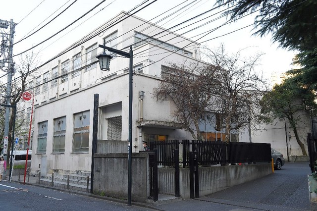 　吉本興業・東京本部