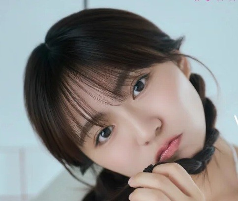 豊田ルナデジタル写真集『るんちゃんといっしょ。』より