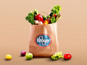 私はカラフルな「マイバッグ」を眺めながら、環境保護について考える