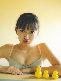 「週プレ」に登場した入間ゆい©カノウリョウマ／集英社