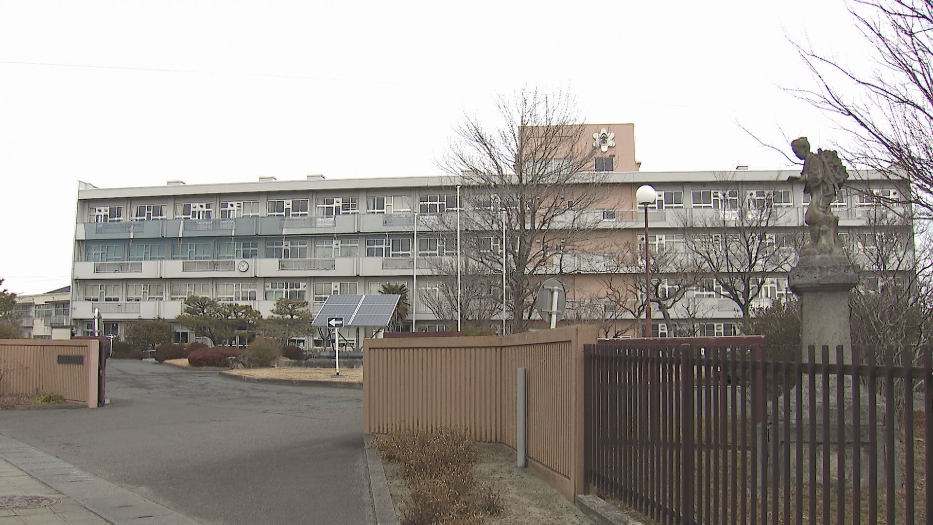 生徒の水筒に異物混入か　宮城・黒川高校