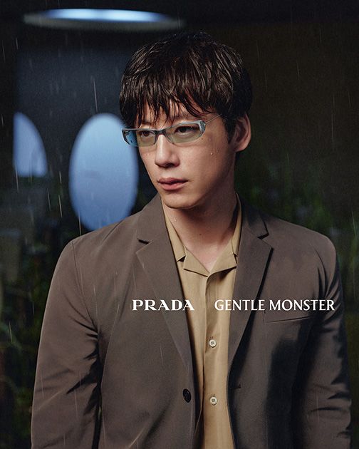 視力2.0でもほしい……坂口健太郎がまとう、PRADA×GENTLE MONSTERの