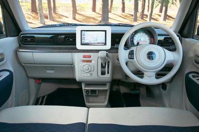 スズキ「ラパン」（提供：norico by ガリバー）