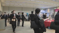 「かがわーくフェア」香川県の企業40社が参加者約50人に仕事内容などを紹介