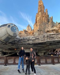 鈴木一真さんの公式インスタグラム（_kazumasuzuki_）から