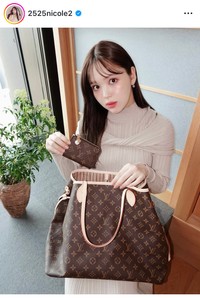 藤田ニコルのインスタグラム＠2525nicole2より