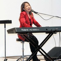 八神純子＝2014年