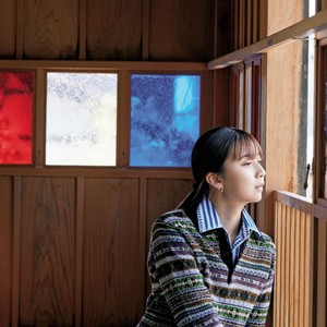 上白石萌歌、加賀の「時間旅行」へ。界 加賀で、北大路魯山人の〝粋〟に触れる［前編］