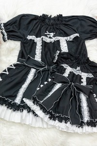 初めて作った大人用のロリータ服。こちらも親子コーデ♡（提供：@noameru_keiichiさん）
