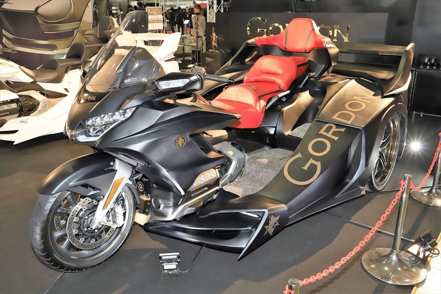 新庄ビッグボスも大興奮…ド派手な三輪バイク「トライク」の世界 “魔