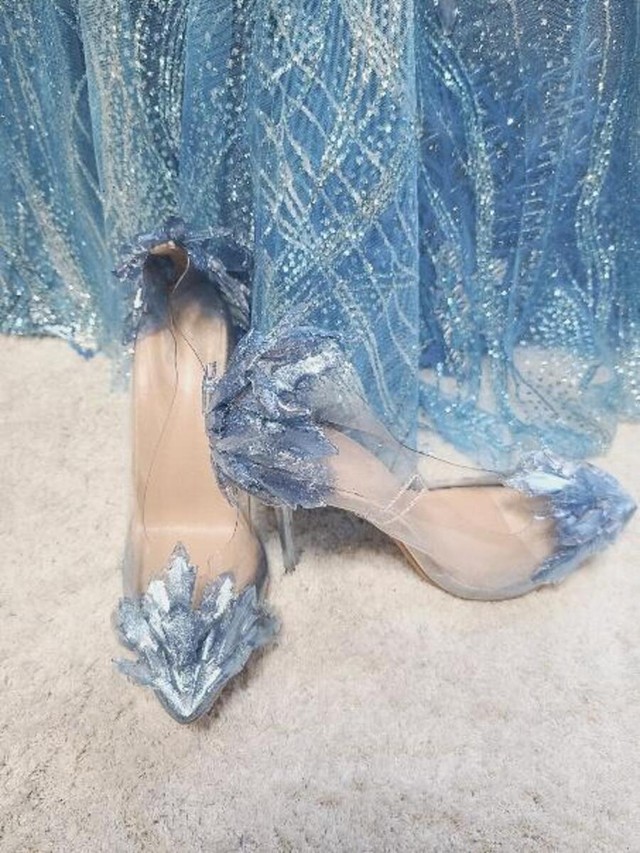 制作に苦労したエルサの衣装/サリエさん（@hummel827）提供