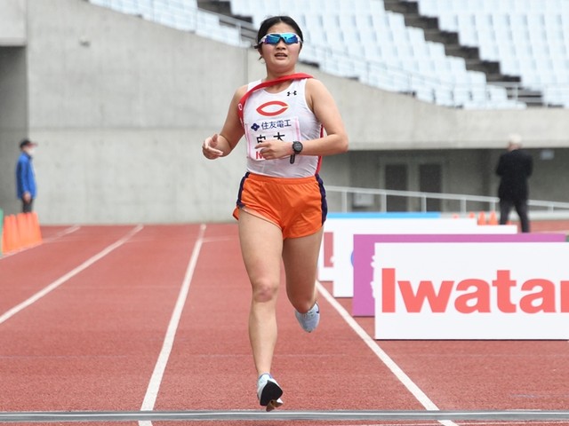陸上・駅伝 - 【写真】男女混合駅伝は城西大学が全区間トップで初優勝!箱根・富士山ランナーも活躍 | 4years. #学生スポーツ