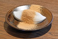 もち米を美味しくいただける完成度の高い麦代餅