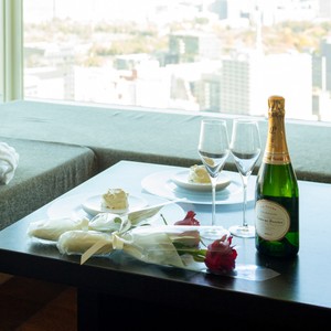 バレンタインデーからホワイトデーまで、都心のハイエンドホテルで楽しむ親密な時間。