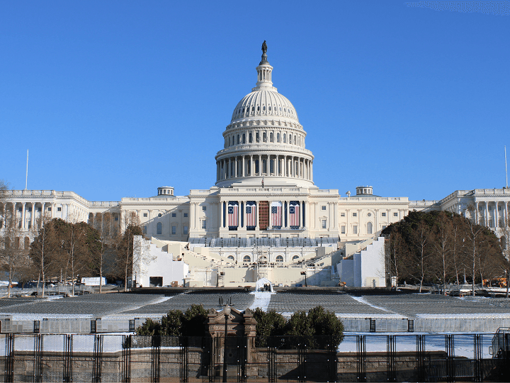 アメリカ政治の象徴、合衆国議会議事堂。