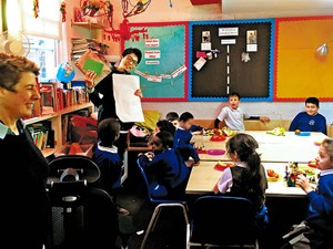 ふと感じる無力感　ミナミのボランティア、英国に渡り「僕の役割」考えた　