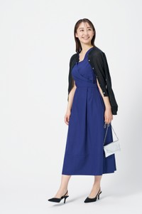 日テレとANAがコラボしたワンピース「ANA meets Audire 7days wrap dress」（提供）