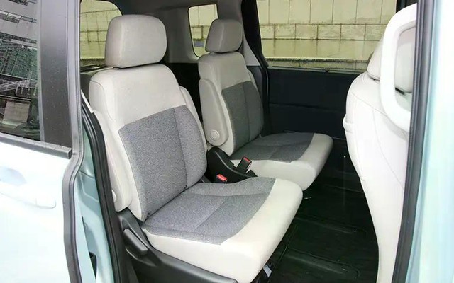 3代目フリード（GT系）の2列目シート（提供：norico by ガリバー）