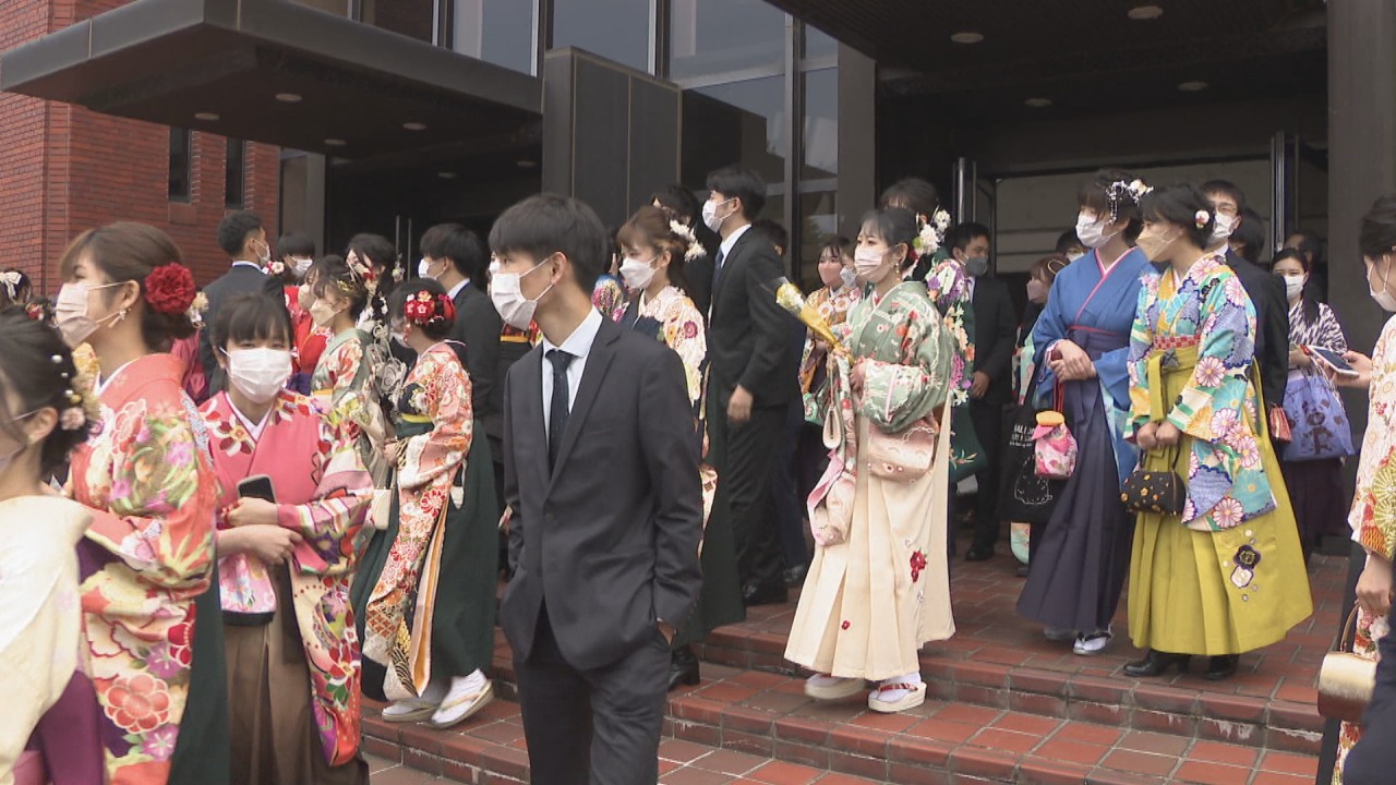 香川大学で卒業式 学生生活の半分がコロナ禍 笑顔で過ごせたことが一番 Ksbニュース Ksb瀬戸内海放送