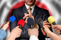 政治家に「英語力」は必要？　※画像はイメージです（andriano_cz/stock.adobe.com）