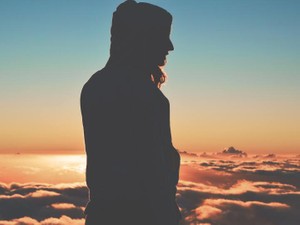 彼氏依存を脱するために、彼氏と離れてひとりで生きる力を身につける