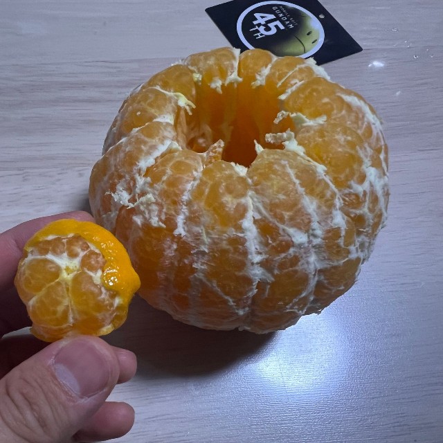 皮をむいて…（画像提供：りんご殿下さん）