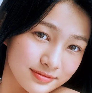 虹咲カリナ©集英社／岡本武志