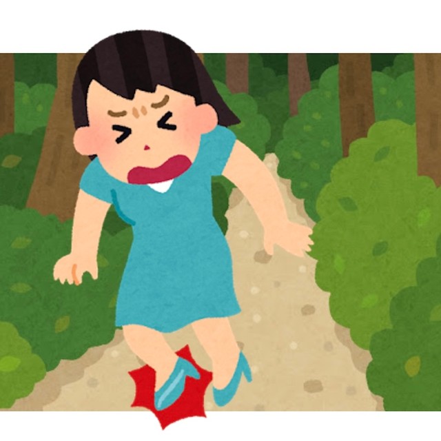 事前に目的地を教えてもらえなかったせいで、「ヒールで山道」や「普段着でディズニー」の苦行を強いられた人も