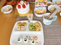息子さん1歳のお祝いで作られたお義母さまの力作（提供：Maria☺︎ 2y←7.4 🦖さん）